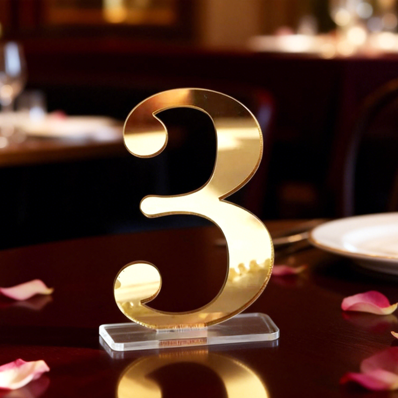 أرقام طاولات الزفاف مع حامل، أ - مراجعة Table Number Gold وسعره
